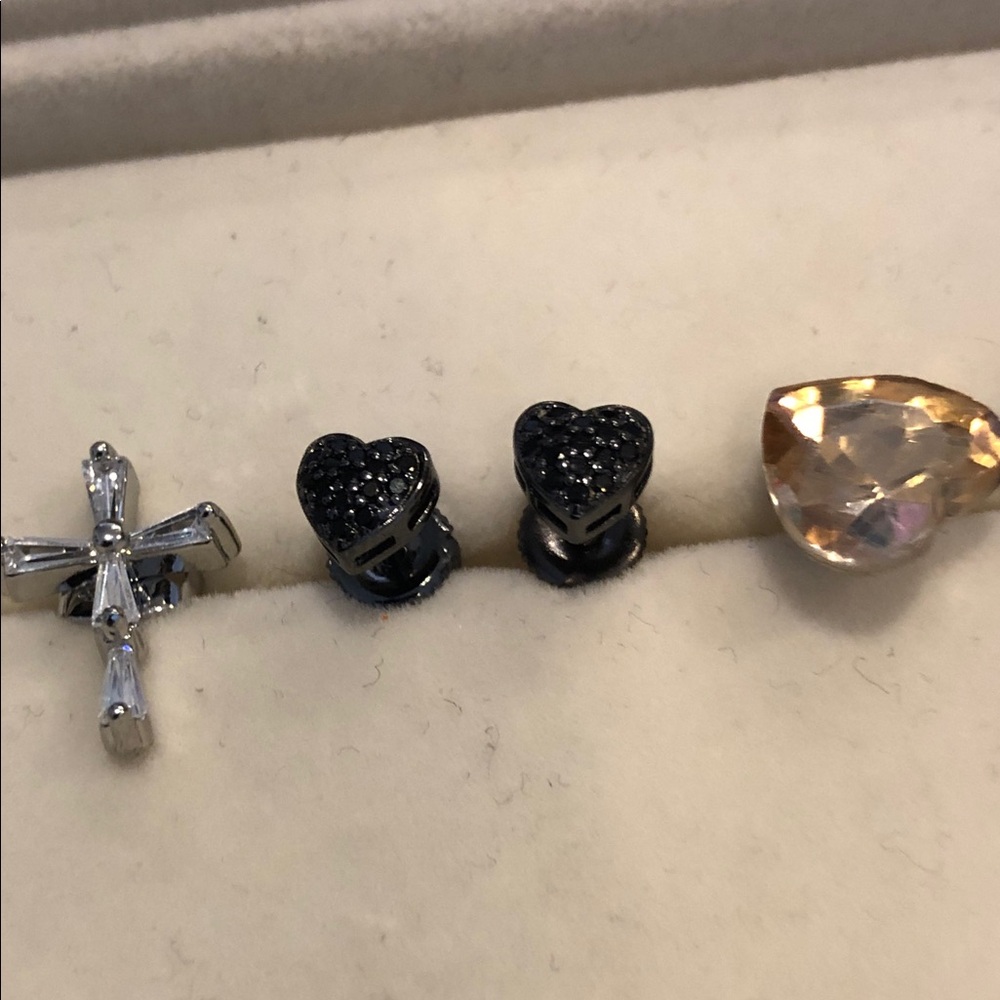 Earrings Screwbacks - Black Micropave